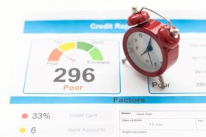 How Long Does a Foreclosure Remain on Your Credit Report?